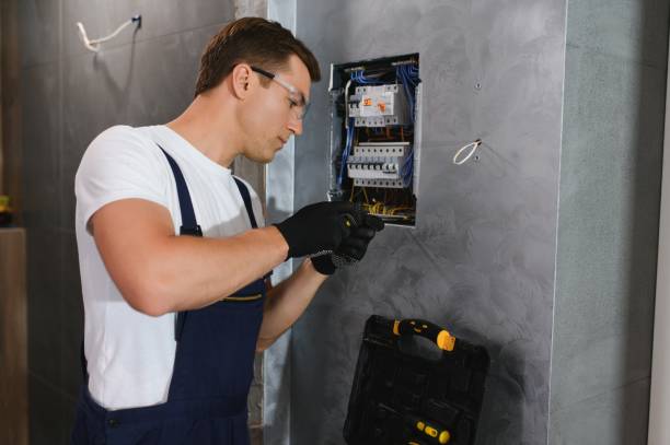 Best Circuit Breaker Repair  in Springerville, AZ